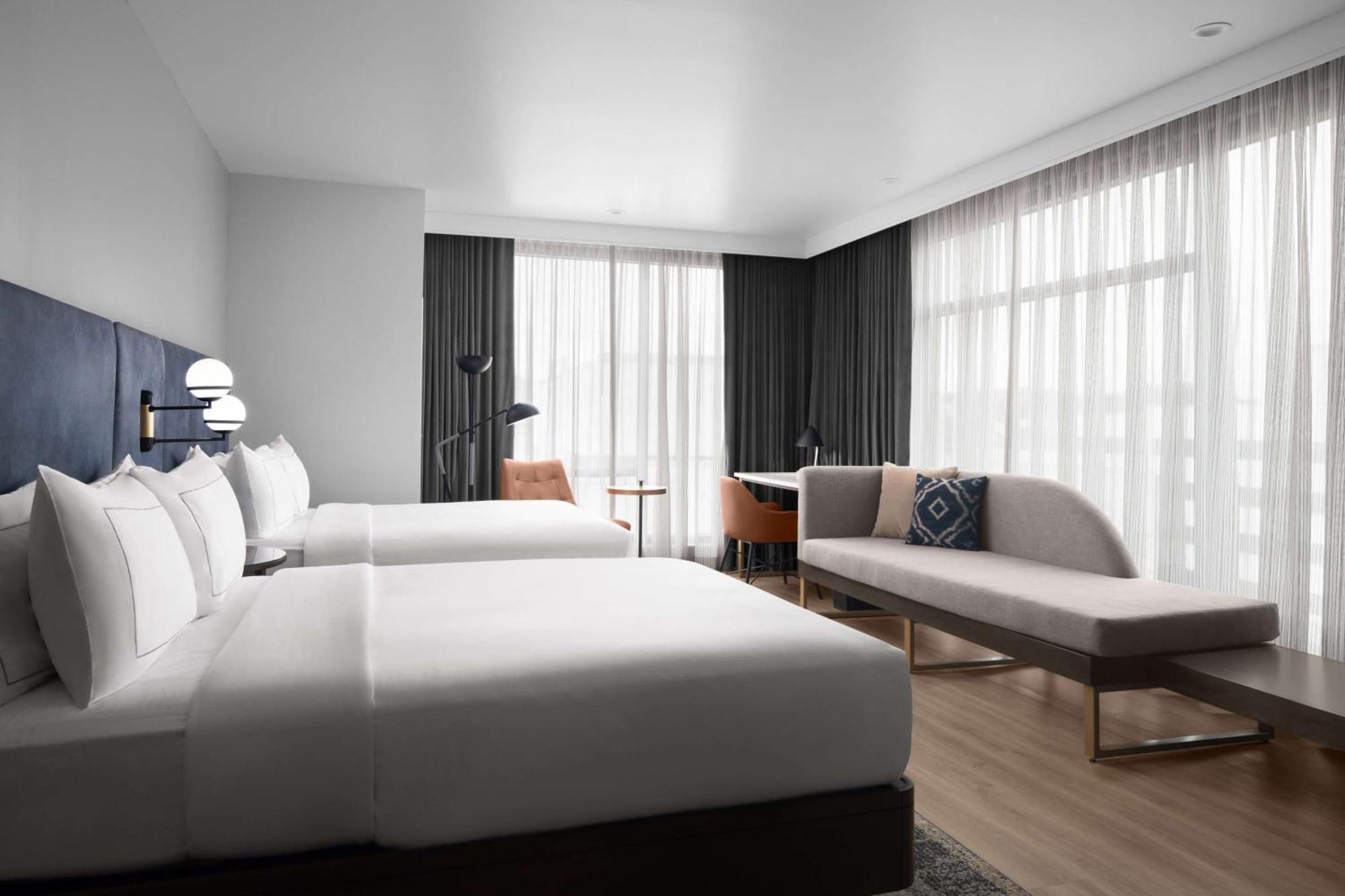 Hotel West & Main Conshohocken, Tapestry Collection Hilton Kültér fotó